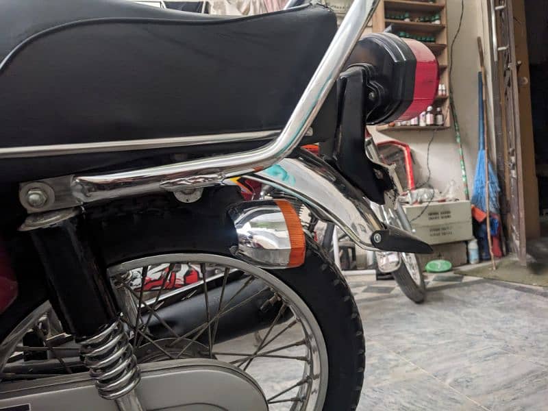 honda 125 best condition 1st owner 2