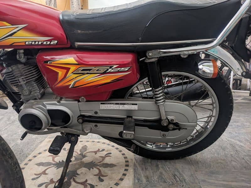 honda 125 best condition 1st owner 4