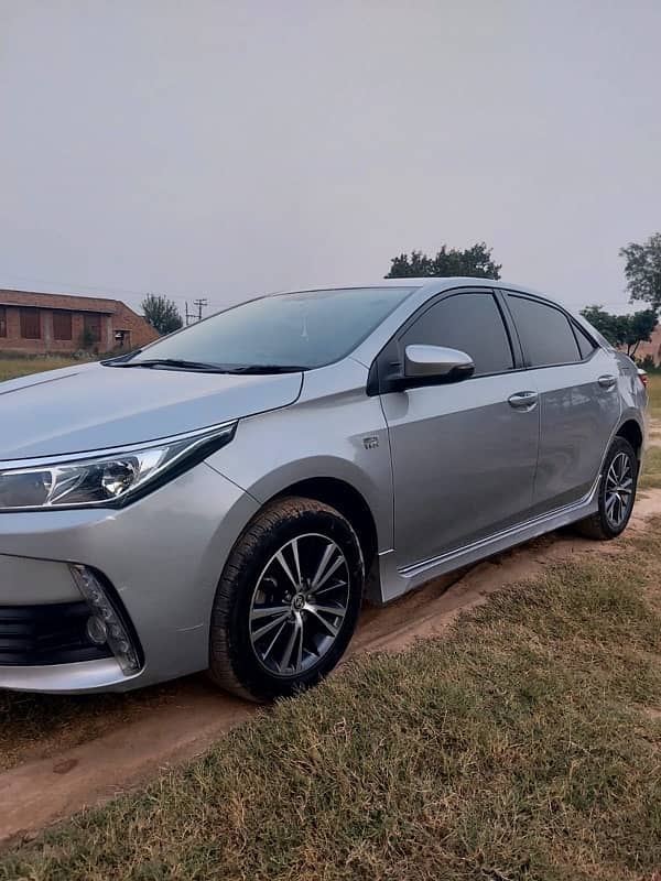 Toyota Corolla Altis 2018 8