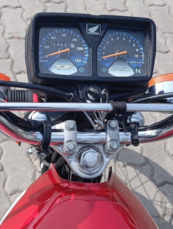 Honda CG 125 model 2023 3