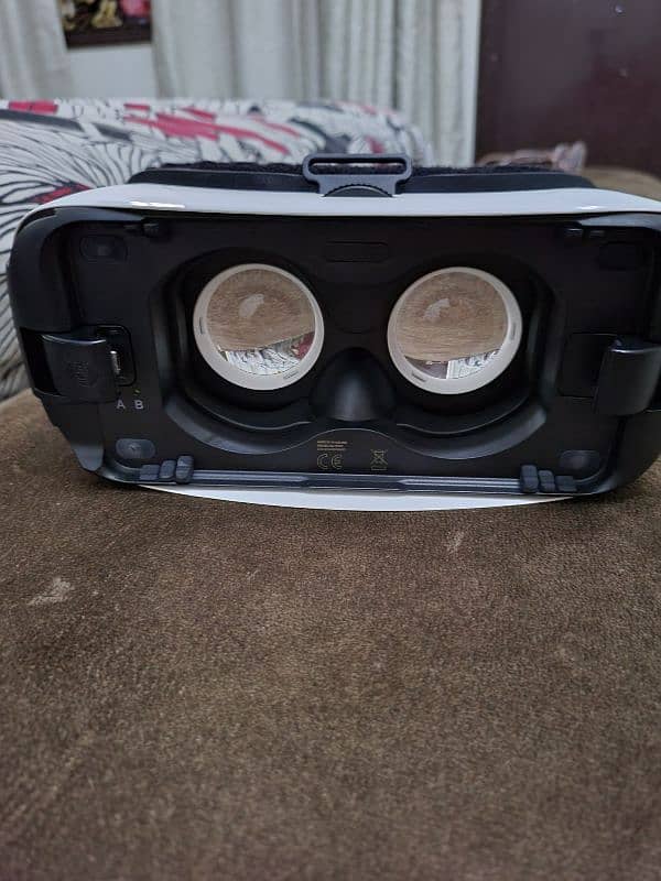 Samsung VR 4