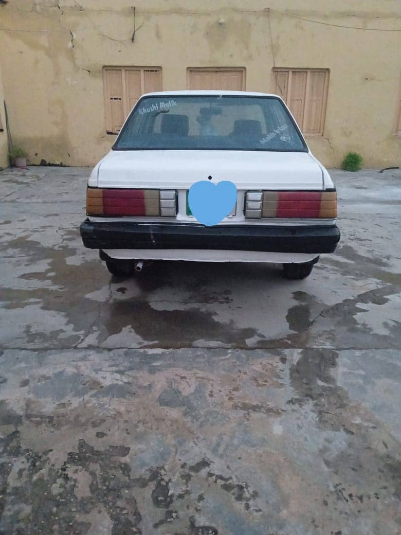 Nissan Sunny 1985 3