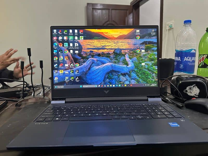 HP Victus i5 13 gen 6 GB RTX 3060 2