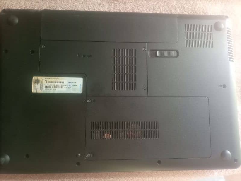 HP laptop 4/250 1