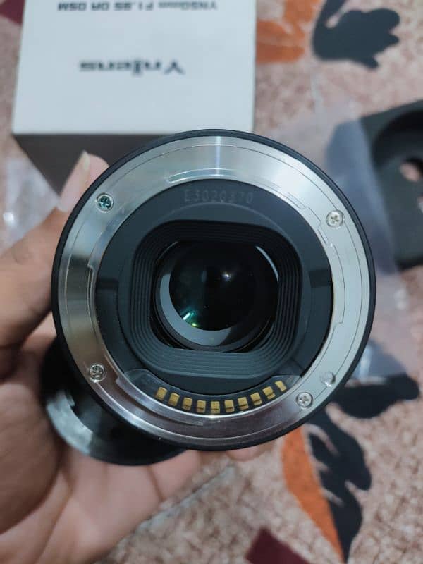 Yongnue 50mm 1.8f E-Mount For Sony Mirror Less Cameras 1