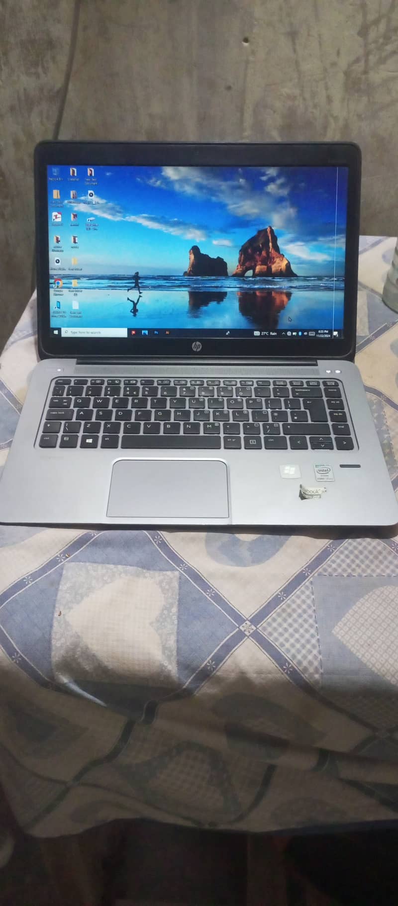 Hp Elitebook ( 1040 g1 ) Core i7 4th generation 8