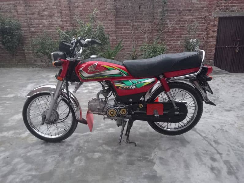 Honda CD 70 2022 Model 2