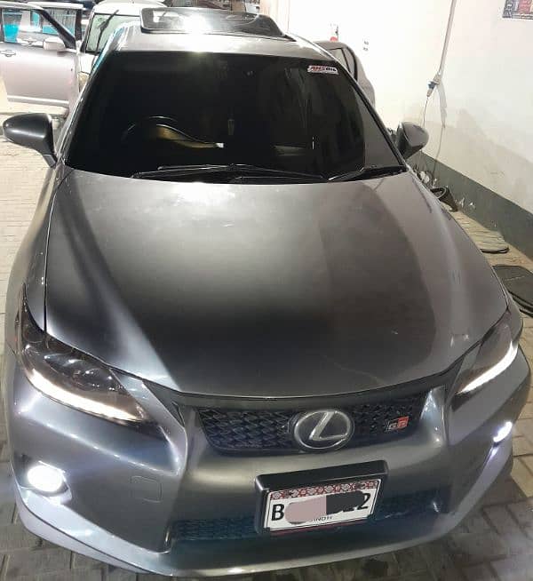 Lexus CT200h 2011 4