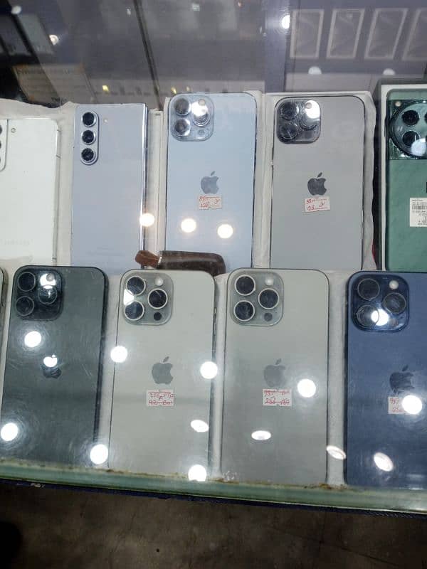 i Phone 8plus, 11,12,13,14,15 pro max on instalment Whatsap 3417642347 4