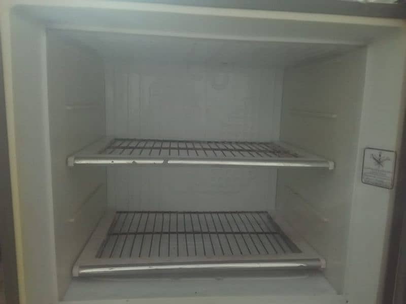 Dawlance H. Zone fridge for sale in good shape 5