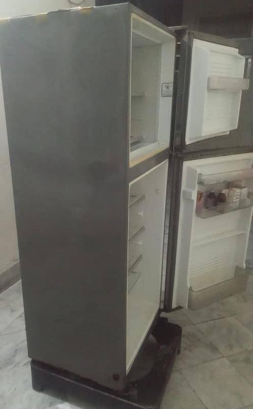 Dawlance H. Zone fridge for sale in good shape 13