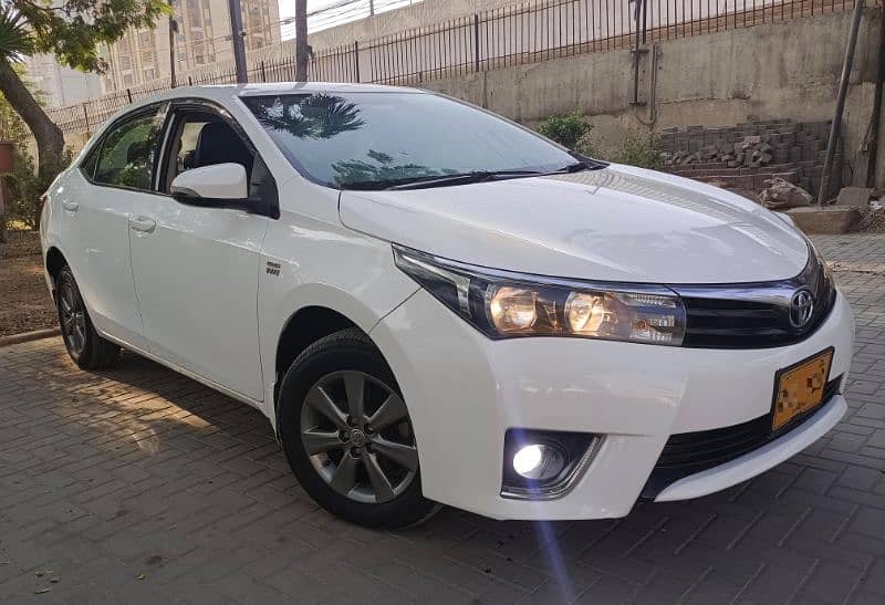 Toyota Corolla Altis 2016 0