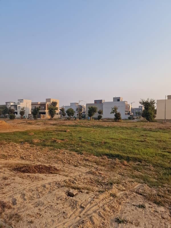 05 Marla Plot 225-A Phase 3 On Ground Possession Plot Near Grand Musjid and Park 0