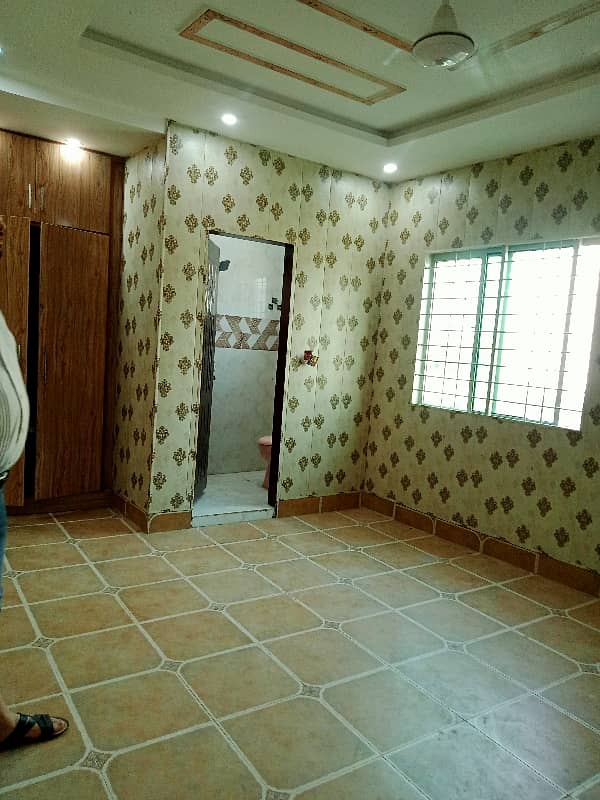 2 bed second floor flat for rent in psic society near lums dha lhr 4