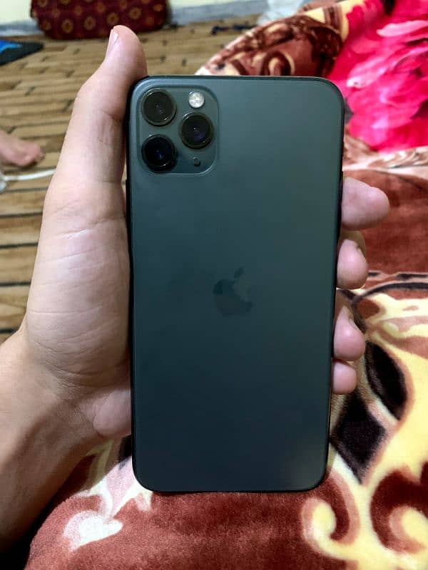 iphone 11 pro max 2