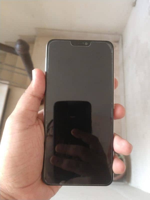 vivo y85 little white dot on screen 0