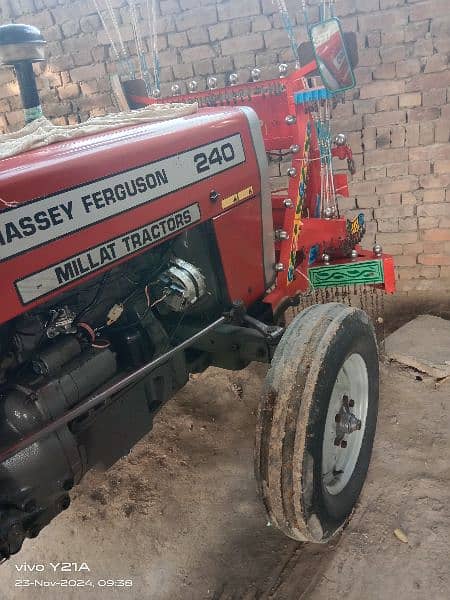 massey 240 Good condition tyre bilkul new chat huk or bamper lga hwa 2