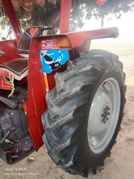 massey 240 Good condition tyre bilkul new chat huk or bamper lga hwa 4