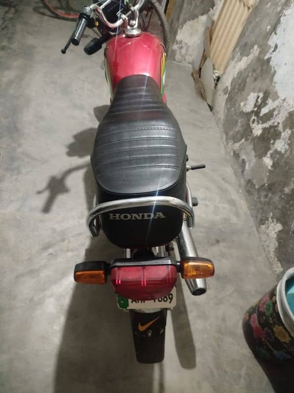 Honda cd 70 2022 ki bike ha lakin number 2021 ka ha 2