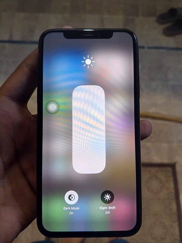 iphone xs non 64 gb  factory unlocked 0