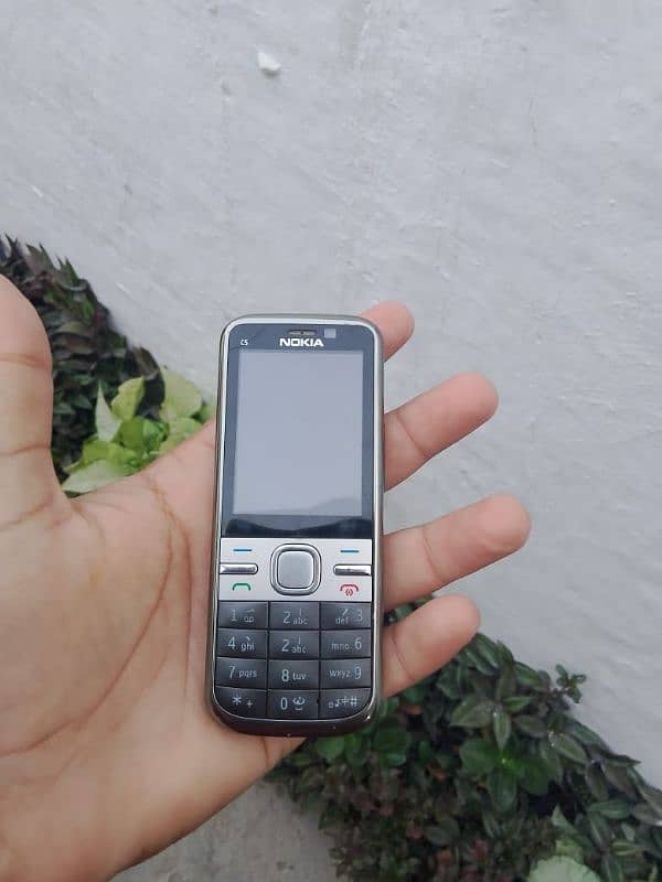 Nokia C5 1