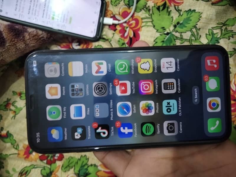 iphone 11 pro 6