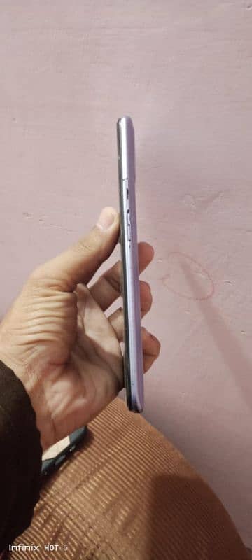 Infinix hot 11 4 64 condition 10 9 3