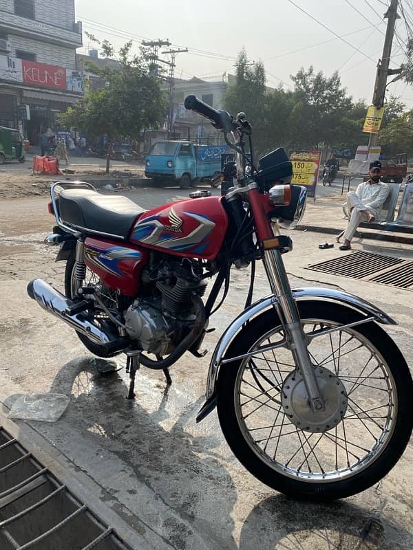 Honda 125 2022 3