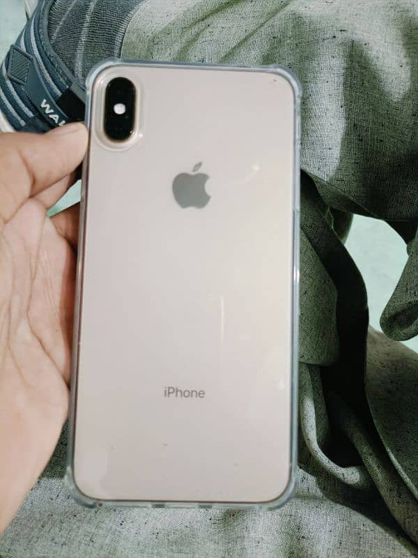 iPhone xs max 64gb pta approved 9