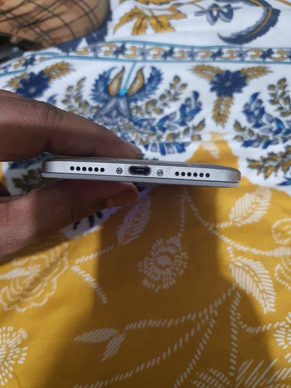 Honor 5x Good Condition original 3