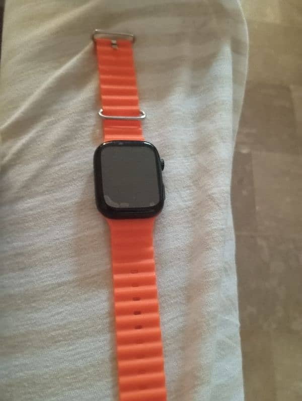 smart watch t500 ultimate  with two straps 0