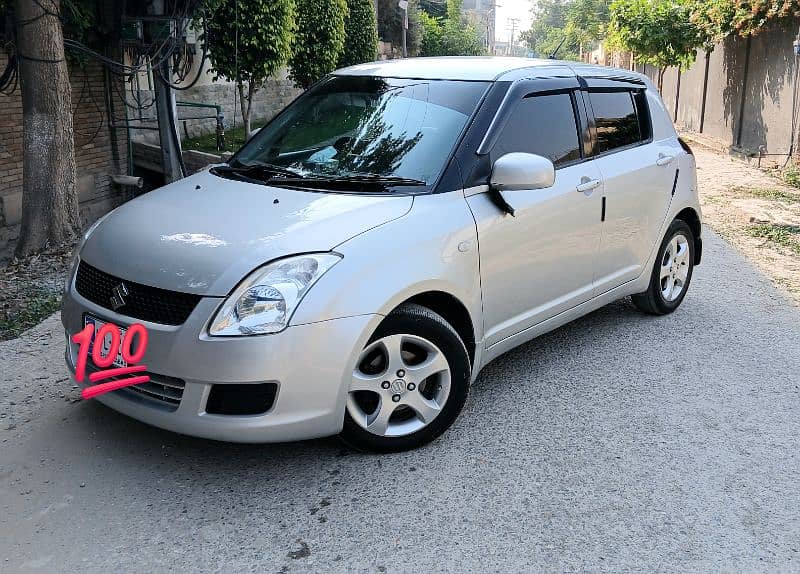 Japanese Suzuki Swift 2005 0