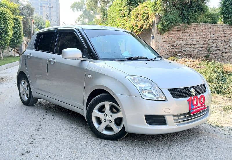 Japanese Suzuki Swift 2005 2