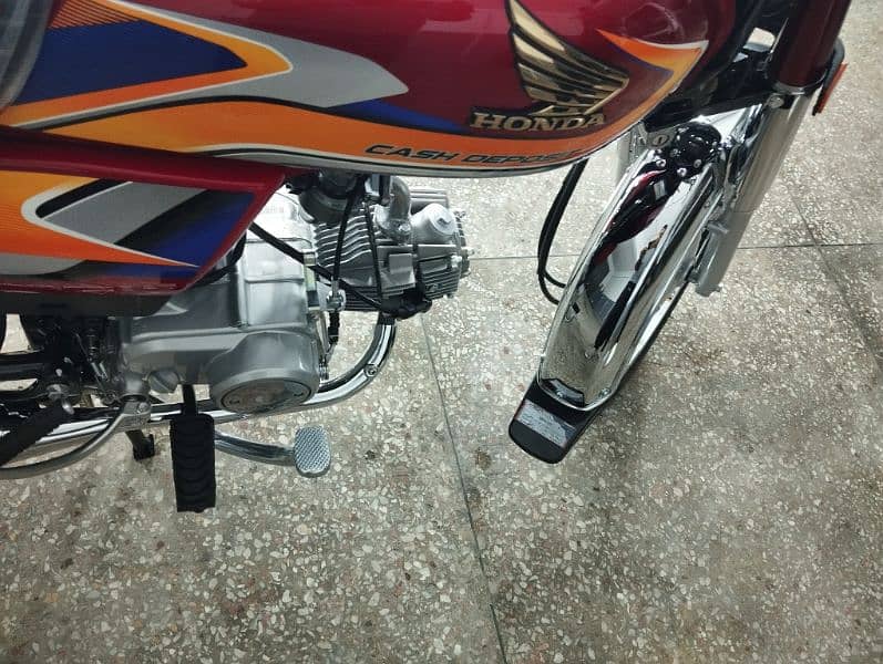 Honda CD 70 brand new unregistered 5