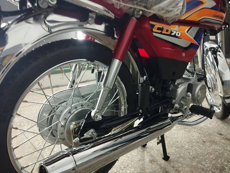 Honda CD 70 brand new unregistered 7