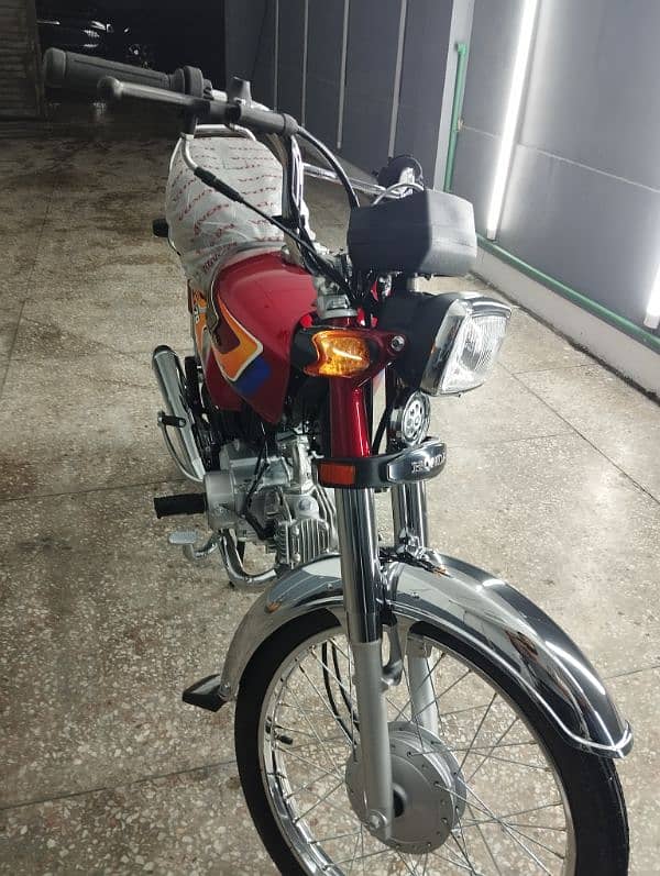 Honda CD 70 brand new unregistered 11