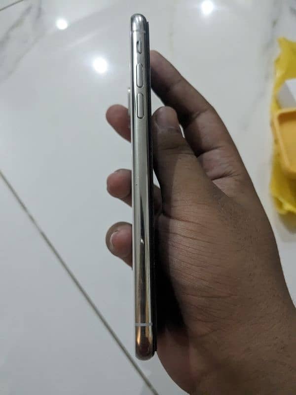 iPhone X 64Gb PTA approved 2