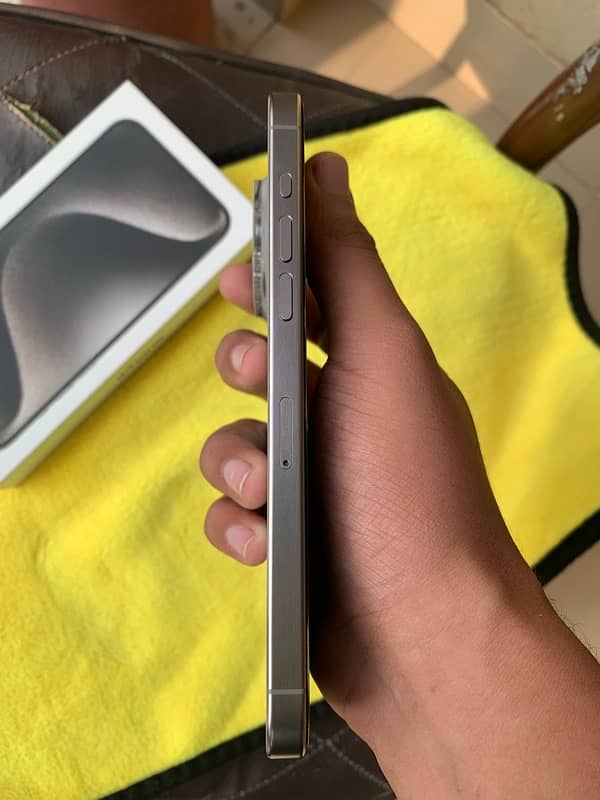 Iphone 15 pro max Non Pta 256 GB 4