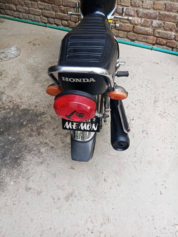 Honda CG125 available for sale 5