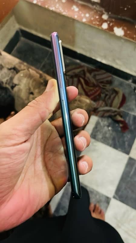 Oppo f19 pro 1