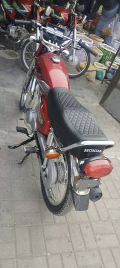 Honda 125 (23)