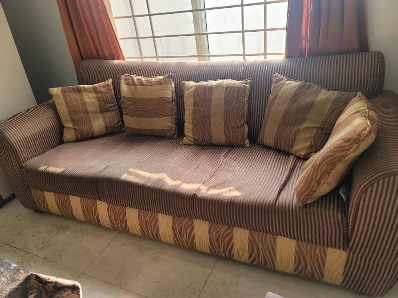 5 seater sofa 4