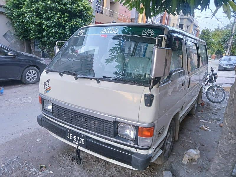 Toyota Hiace 1987 model kota 2004 0