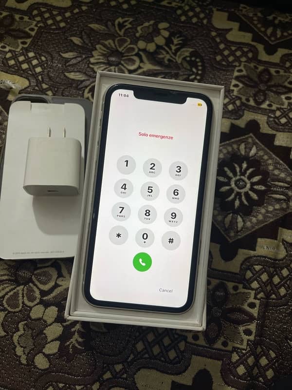 iphone 11 dual sim pta aproved with original box 7