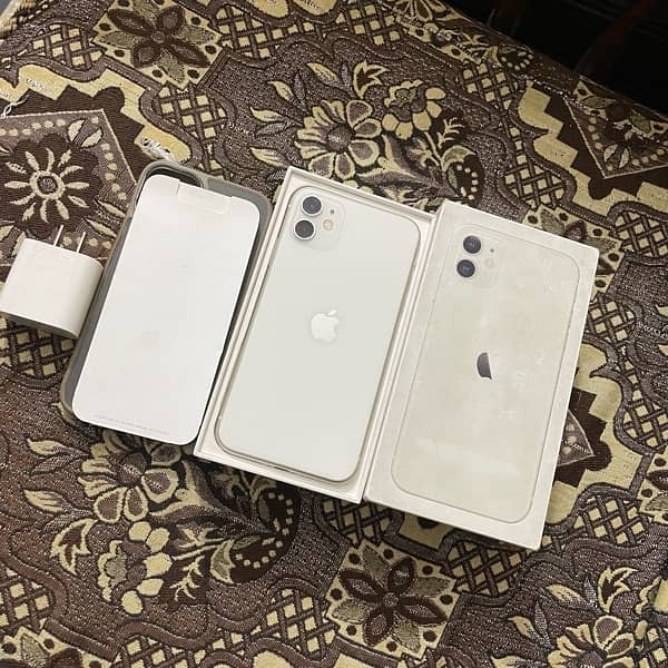 iphone 11 dual sim pta aproved with original box 8