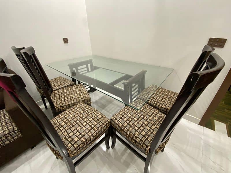 Dining Table Set with 6 chairs 1