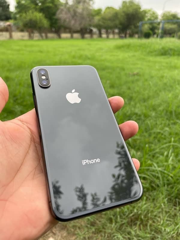 iphone Xs (Non PTA) 0