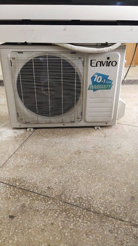 Enviro 1.5 ton Inverter totally genuine with genuine Gass (no repair) 1