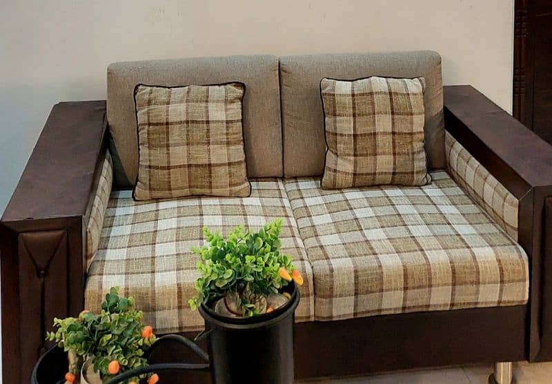 2 Seater solid wood Sofa set. 0