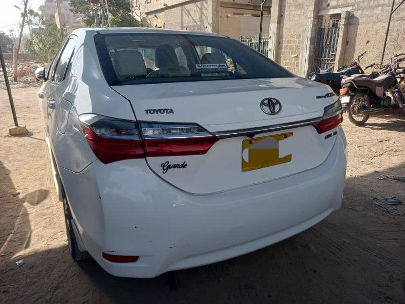 Toyota Altis Grande 2018 1